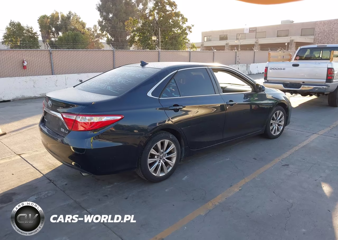 2015 Toyota Camry Hybrid Xle VIN:4T1BD1FK4FU158253 - 4