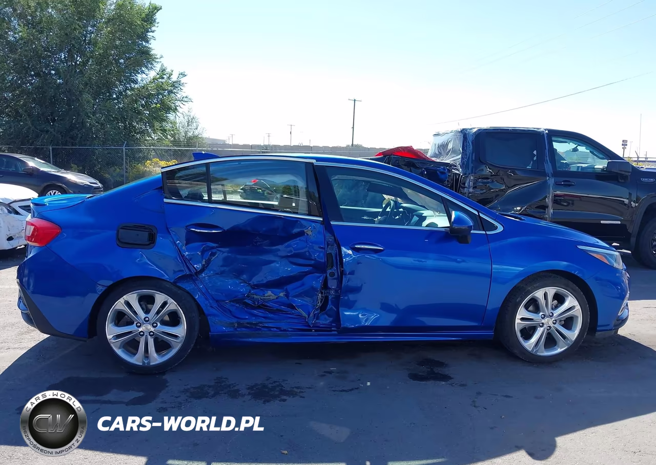 2017 Chevrolet Cruze Premier Auto VIN:1G1BF5SM6H7168225 - 13