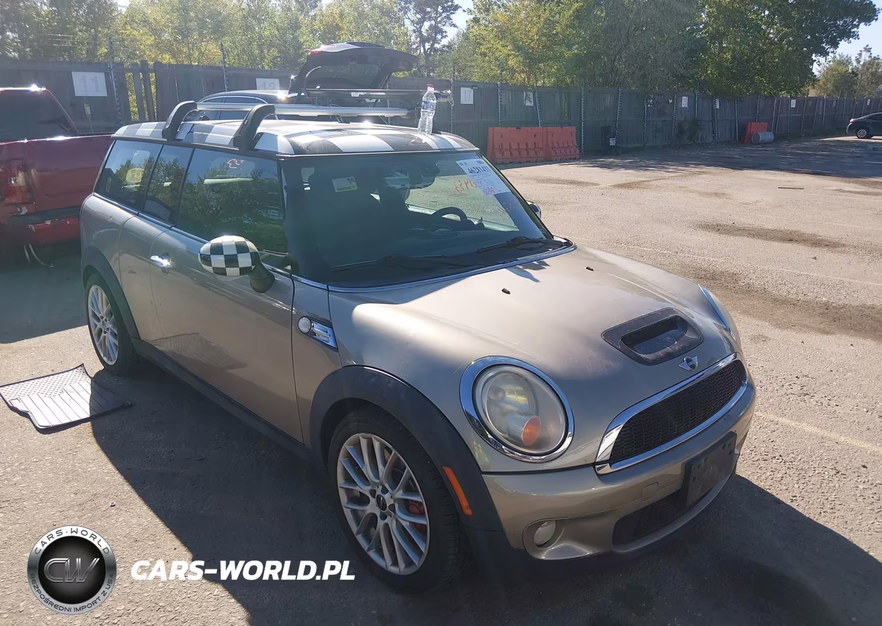 2010 Mini John Cooper Works Clubman VIN:WMWMM9C56ATL04349 - 1