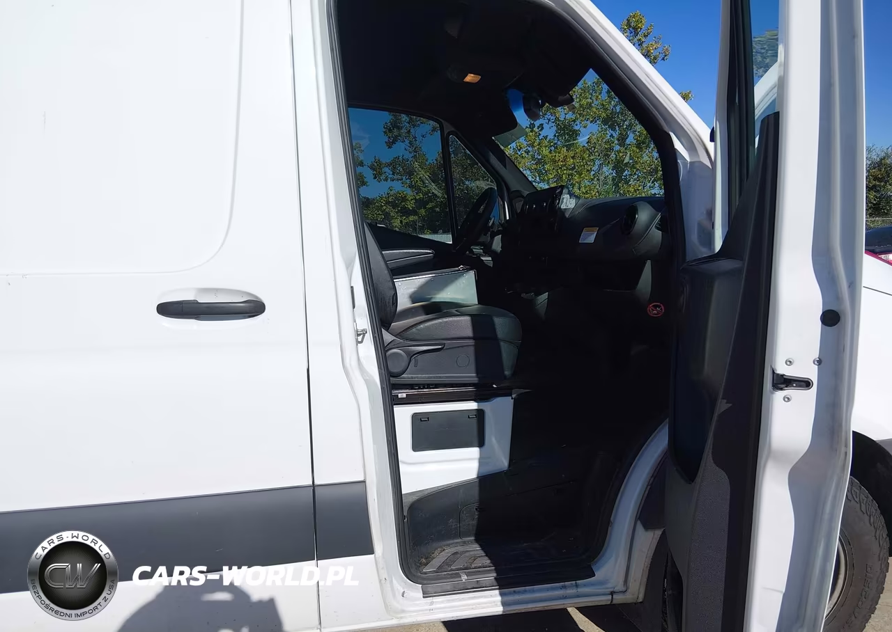 2022 Mercedes-Benz Sprinter 2500 High Roof I4 VIN:W1Y40CHY4NT084161 - 5