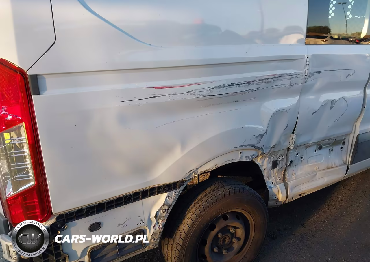 2016 Ford Transit-250 VIN:1FTYR1ZMXGKA70110 - 12