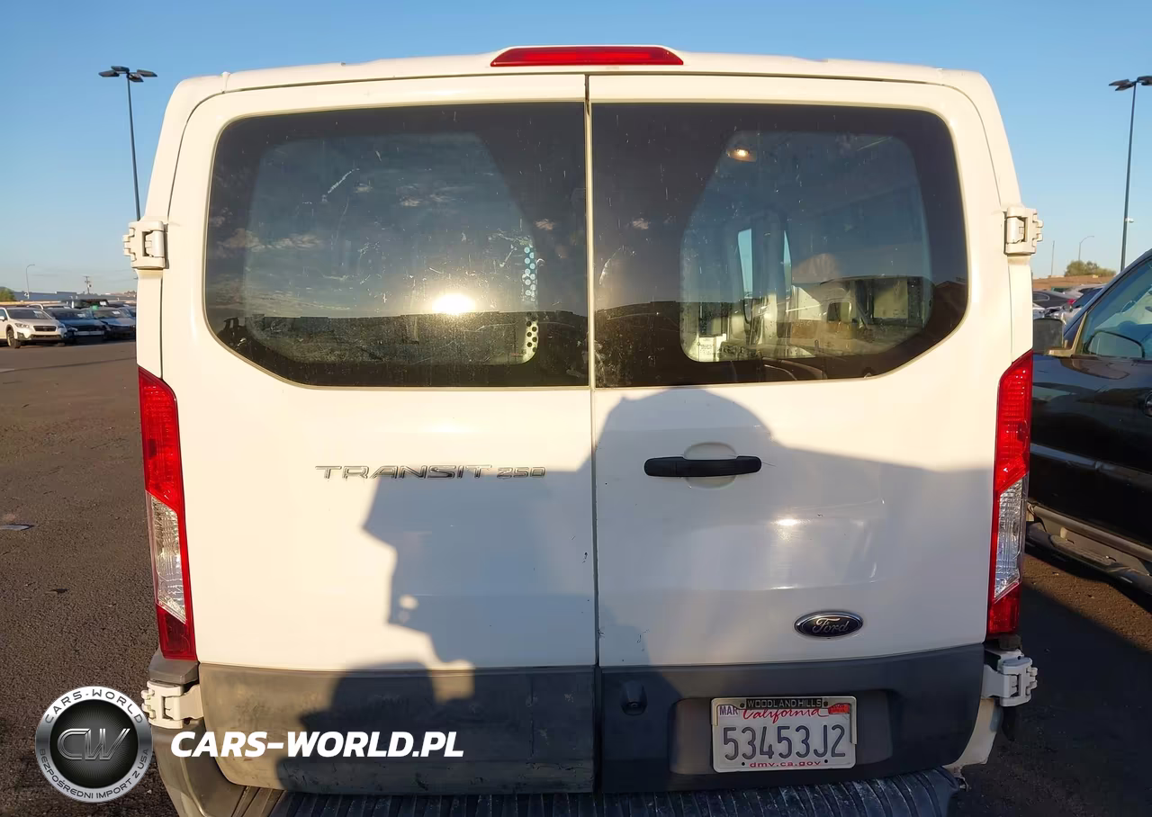 2016 Ford Transit-250 VIN:1FTYR1ZMXGKA70110 - 17