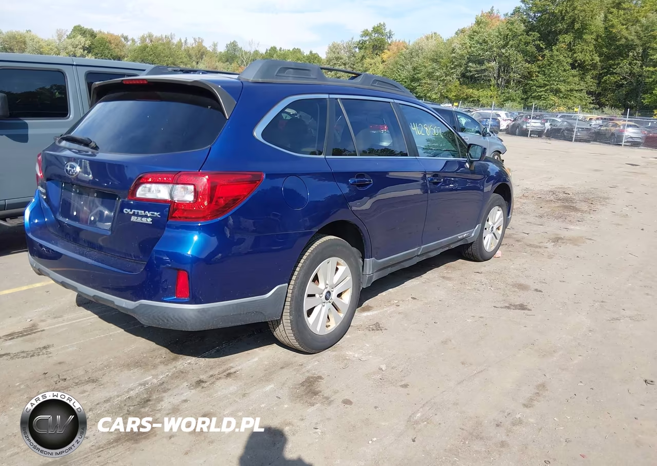 2015 Subaru Outback 2.5I Premium VIN:4S4BSACCXF3290166 - 4