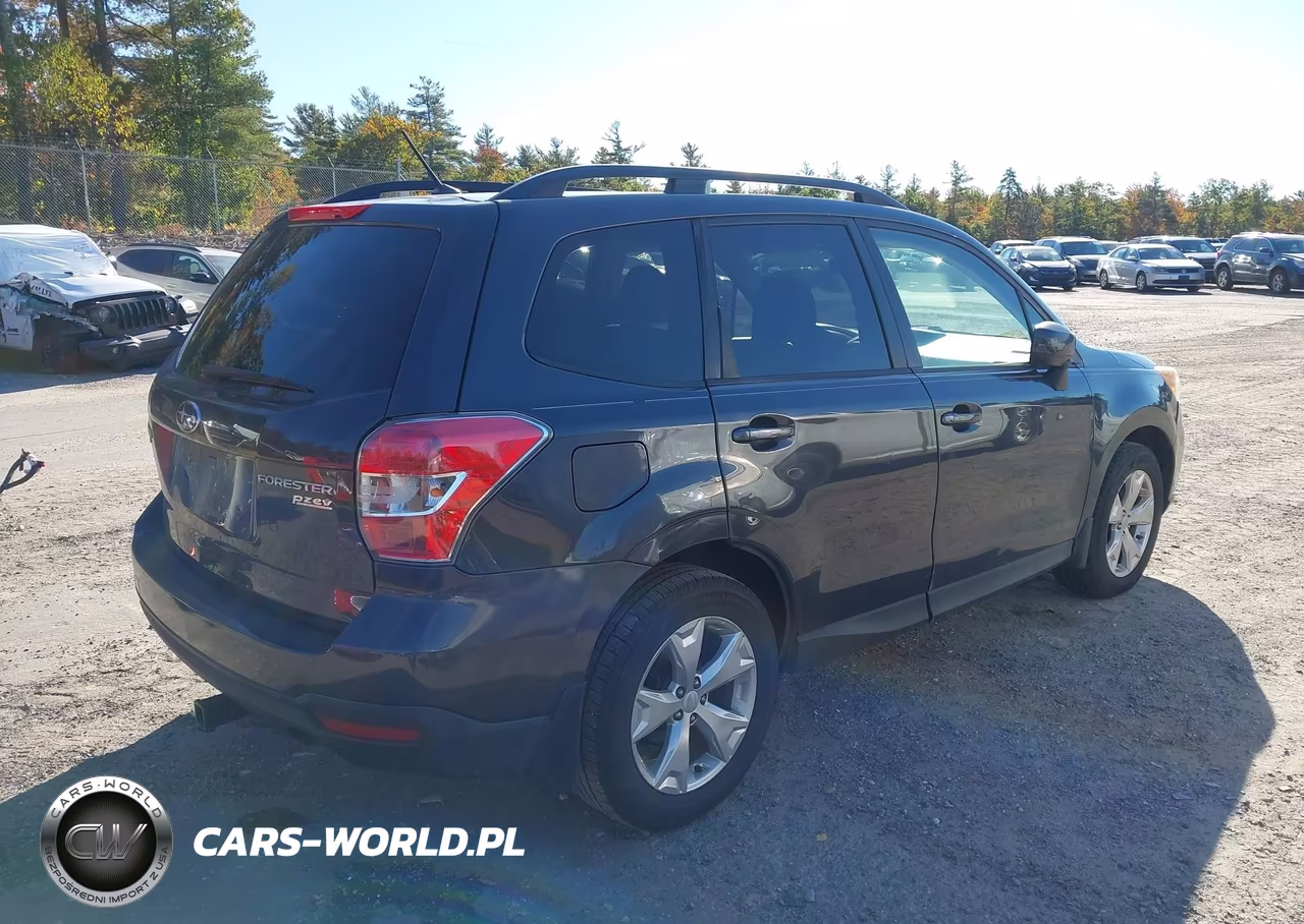 2014 Subaru Forester 2.5I Premium VIN:JF2SJAEC9EH472688 - 4