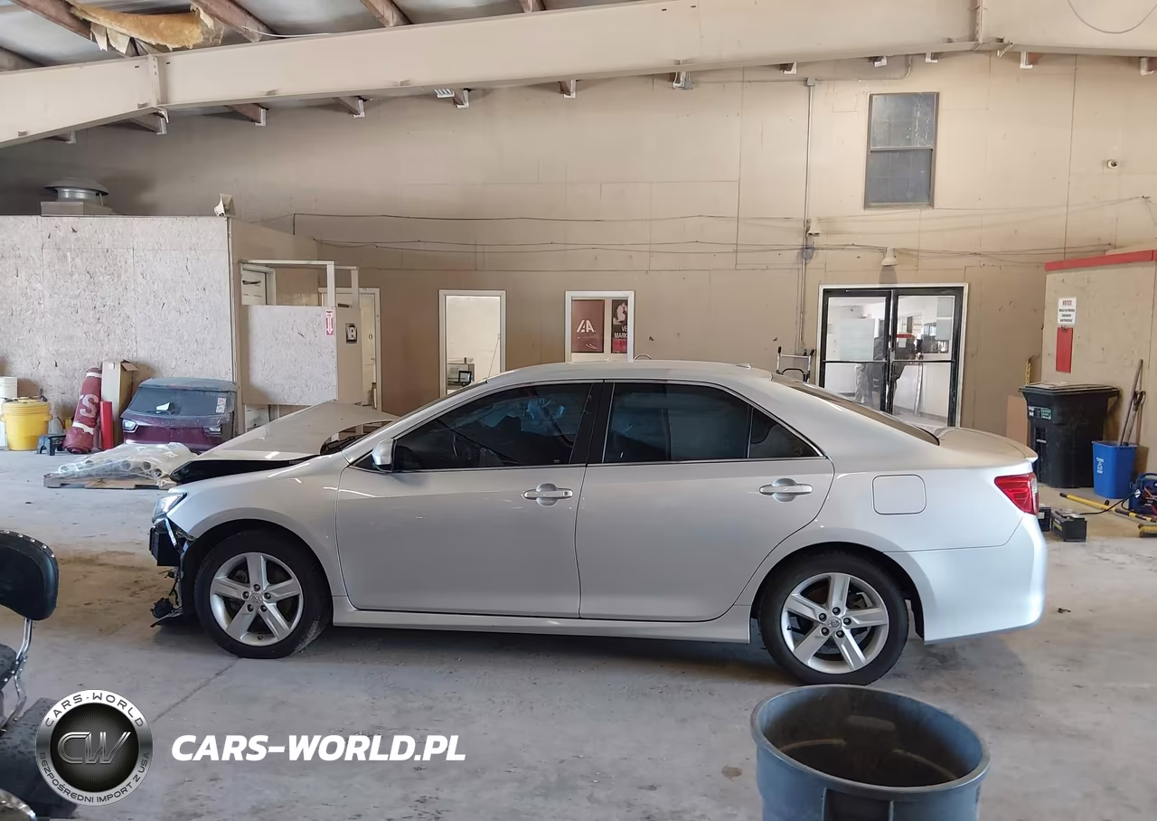 2014 Toyota Camry Se VIN:4T1BF1FK1EU398451 - 15