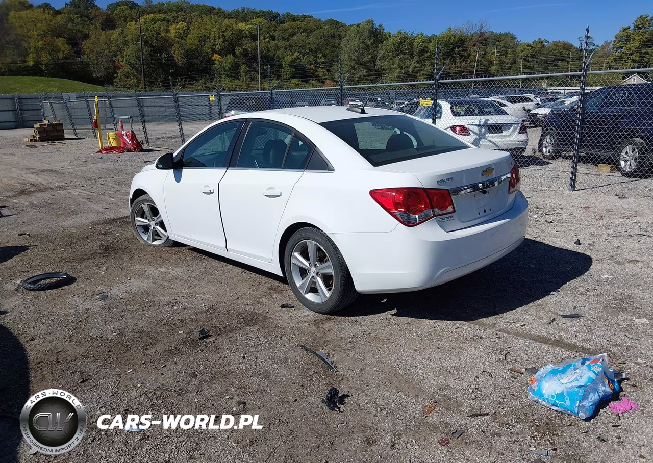 2015 Chevrolet Cruze 2Lt Auto VIN:1G1PE5SB6F7253389 - 3