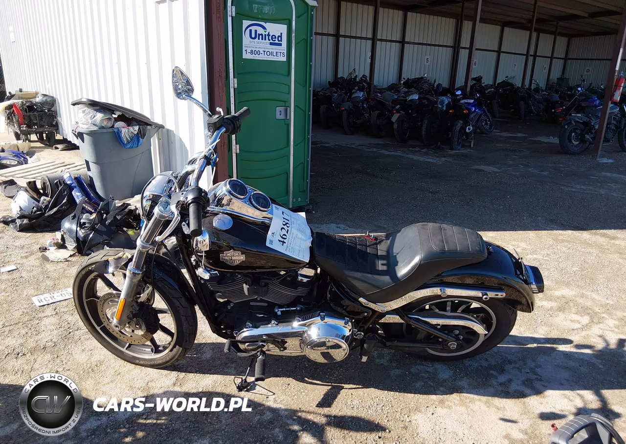 2018 Harley-Davidson Fxlr Low Rider VIN:1HD1YNJ13JC054800 - 13
