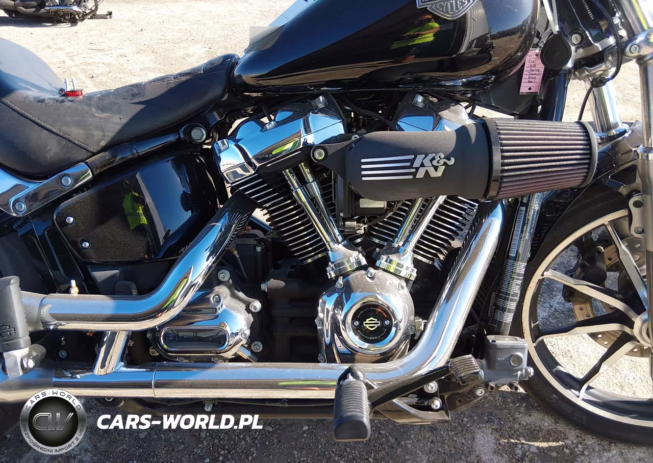 2018 Harley-Davidson Fxlr Low Rider VIN:1HD1YNJ13JC054800 - 8