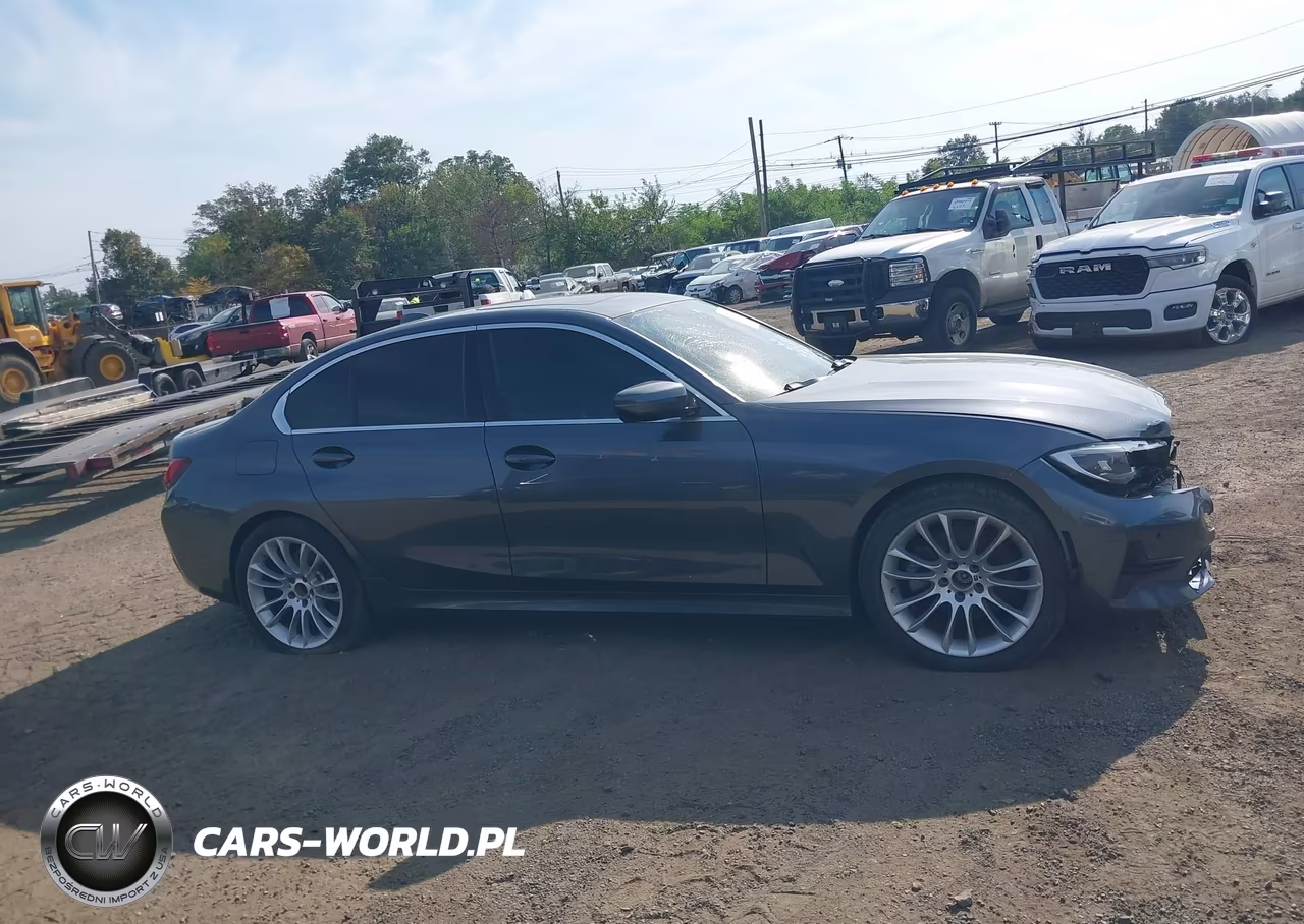 2022 BMW 330I xDrive VIN:3MW5R7J0XN8C59009 - 13