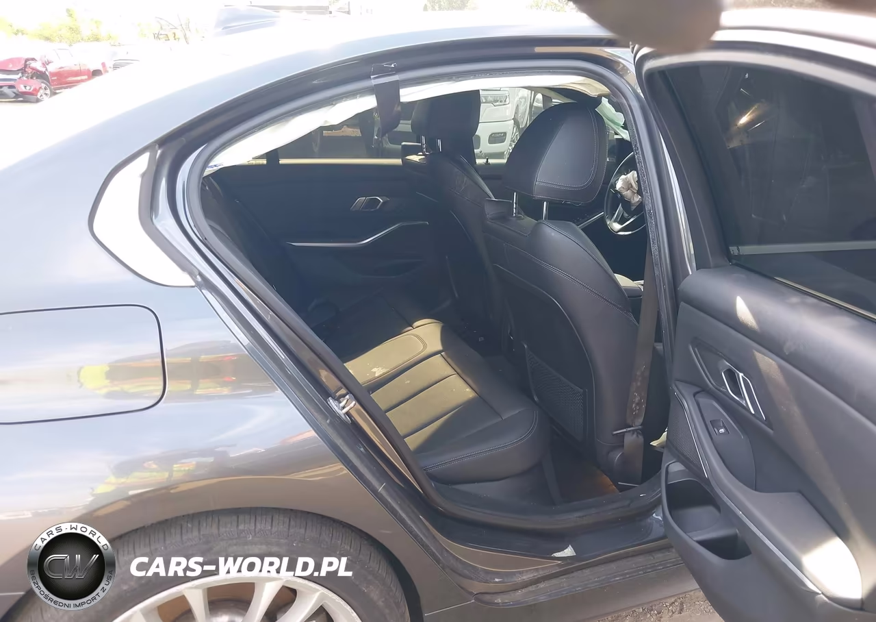 2022 BMW 330I xDrive VIN:3MW5R7J0XN8C59009 - 8