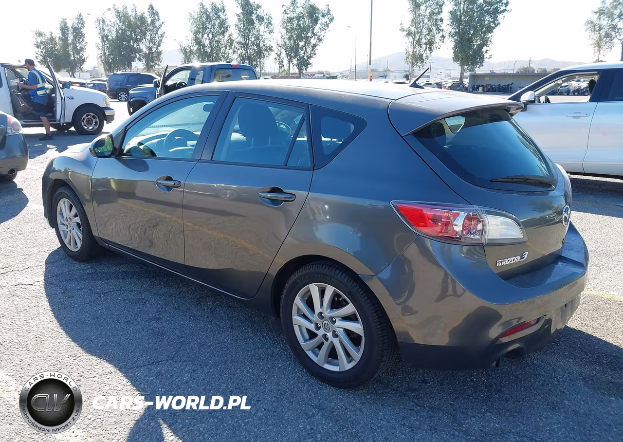 2012 Mazda Mazda3 I Touring VIN:JM1BL1L88C1546812 - 3