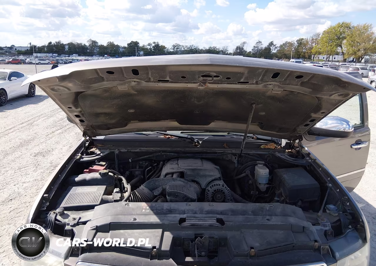 2012 Chevrolet Suburban 1500 Ltz VIN:1GNSKKE79CR143427 - 10