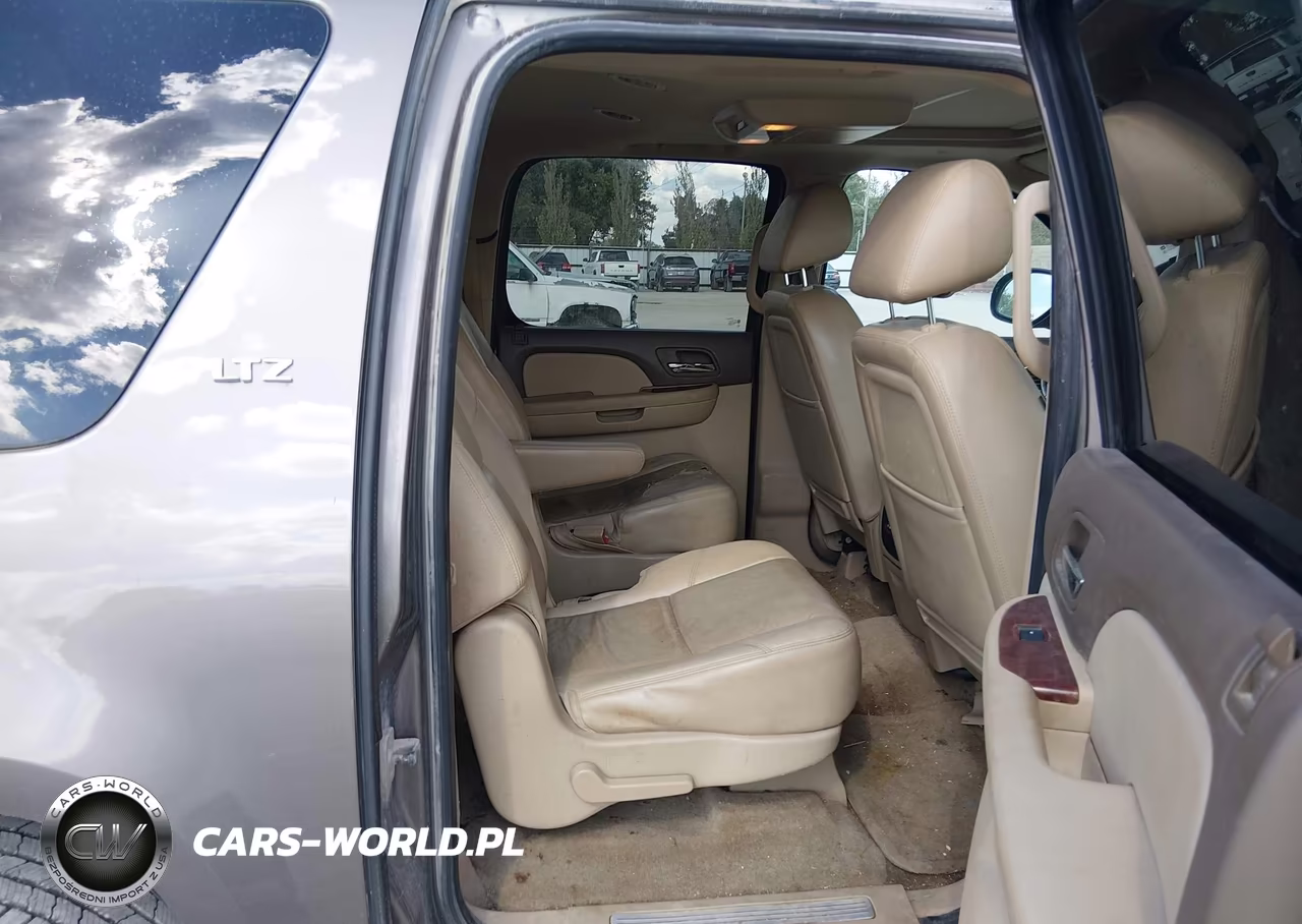2012 Chevrolet Suburban 1500 Ltz VIN:1GNSKKE79CR143427 - 8