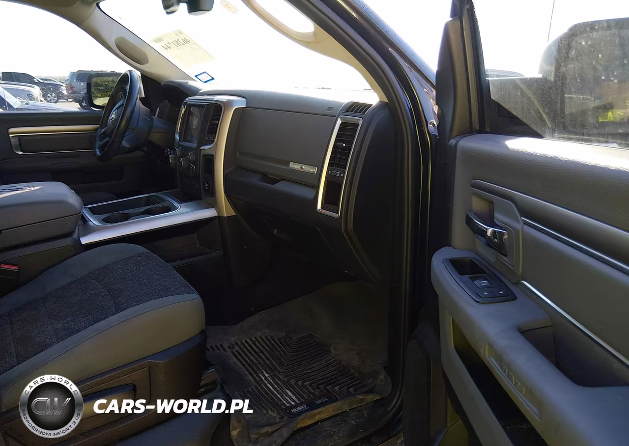 2019 Ram 1500 Classic Lone Star 4X2 5'7 Box VIN:1C6RR6LT2KS539434 - 5