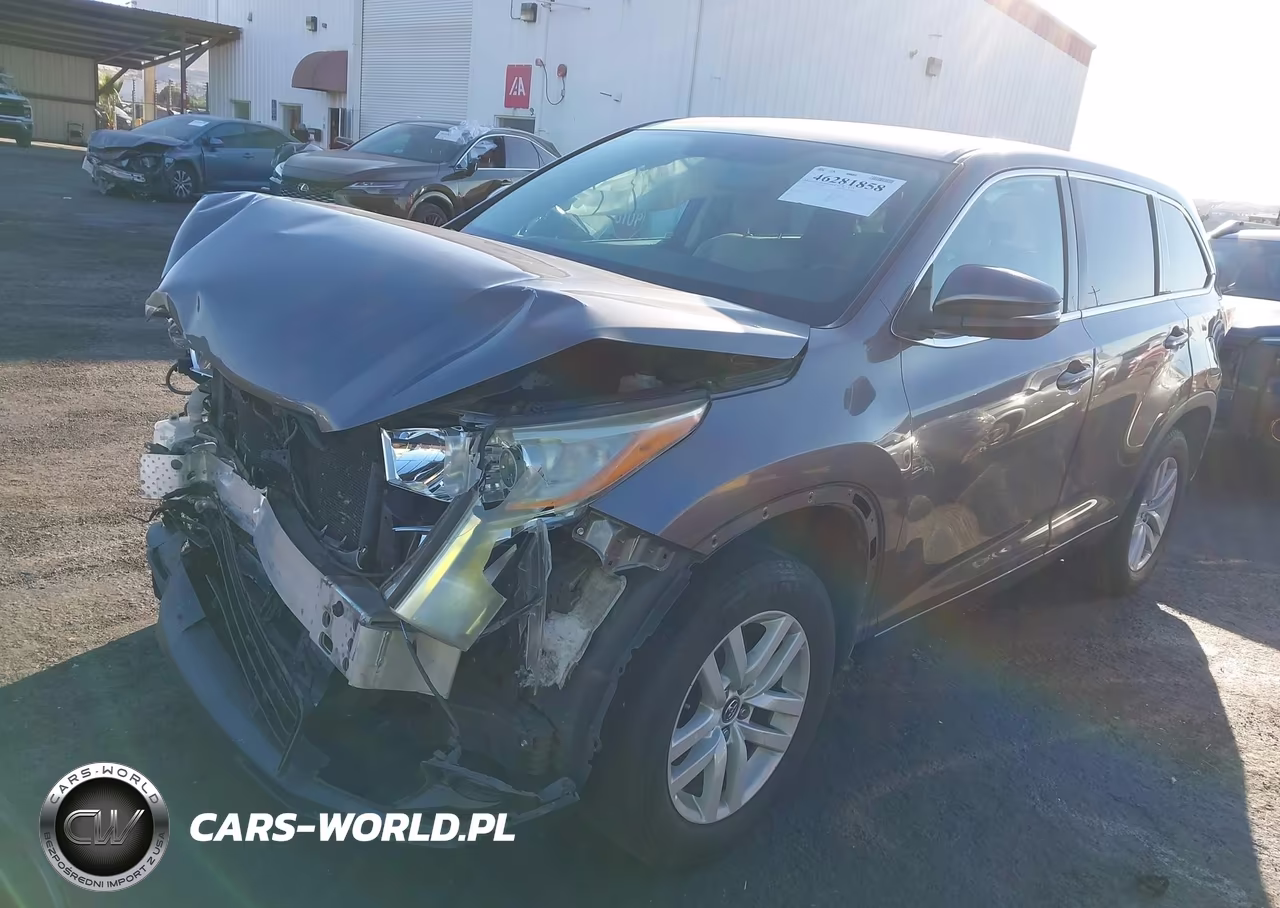 2016 Toyota Highlander Le V6 VIN:5TDZKRFH0GS179036 - 2