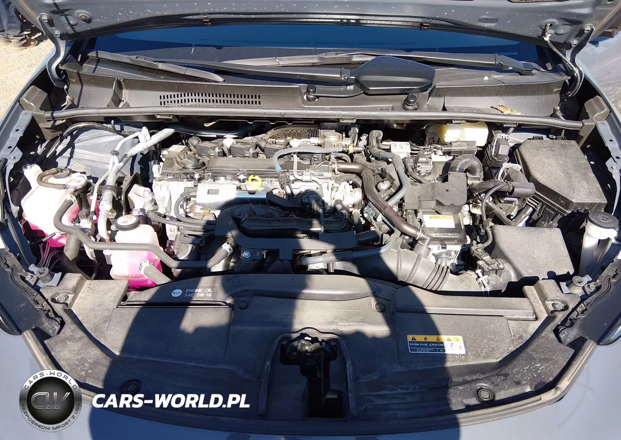 2024 Toyota Prius Le VIN:JTDACAAUXR3037930 - 10