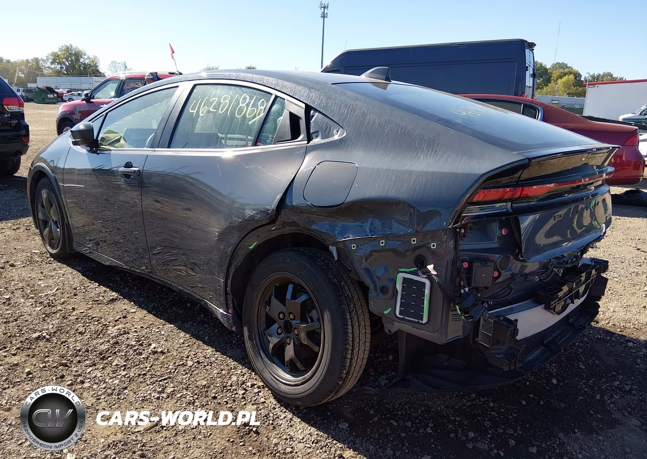 2024 Toyota Prius Le VIN:JTDACAAUXR3037930 - 3