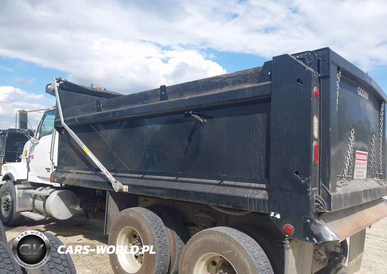 2008 Sterling Truck Lt 9500 VIN:2FZHAZCV28A293550 - 14