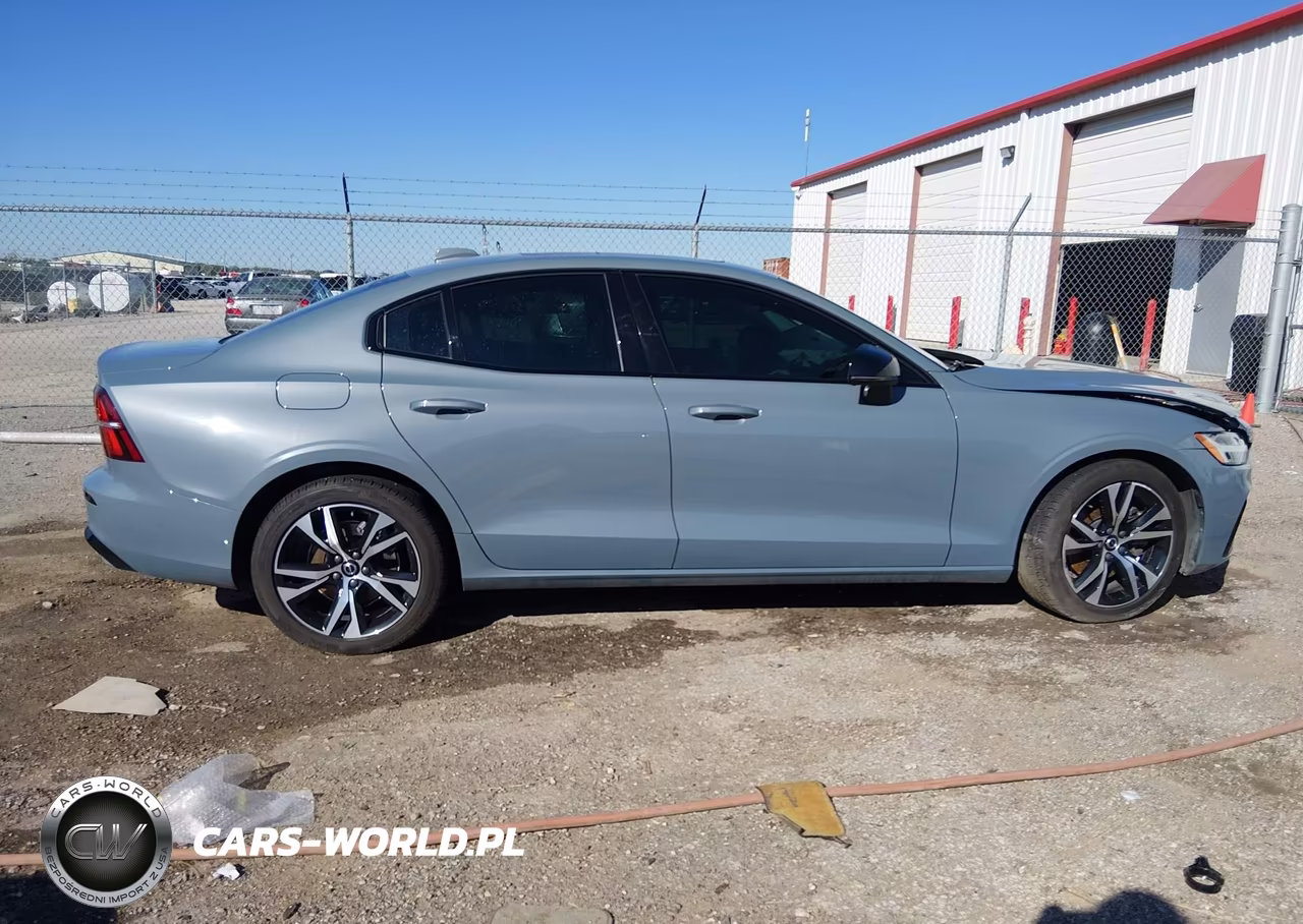 2024 Volvo S60 B5 Core Dark Theme VIN:7JRL12FK1RG320500 - 13