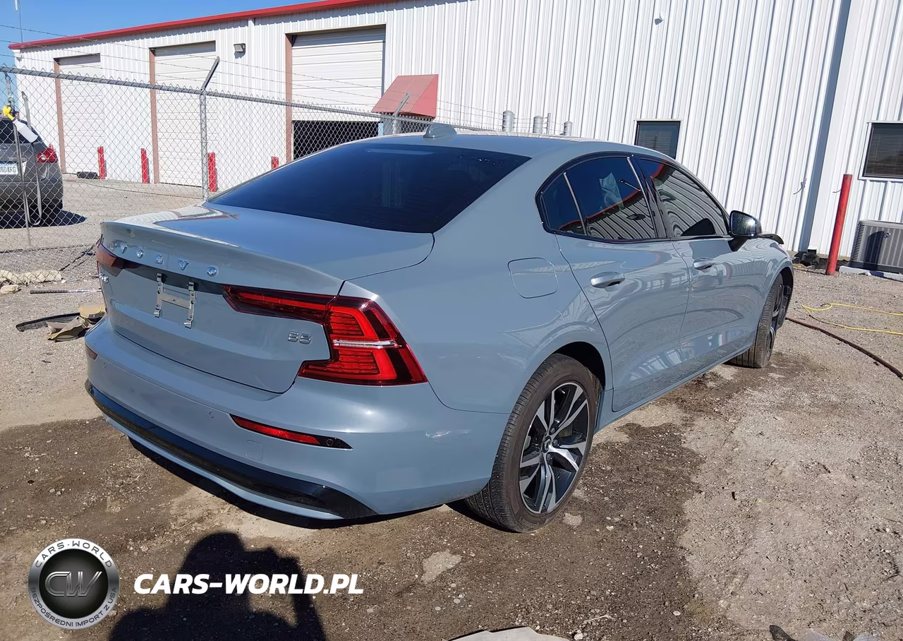 2024 Volvo S60 B5 Core Dark Theme VIN:7JRL12FK1RG320500 - 4