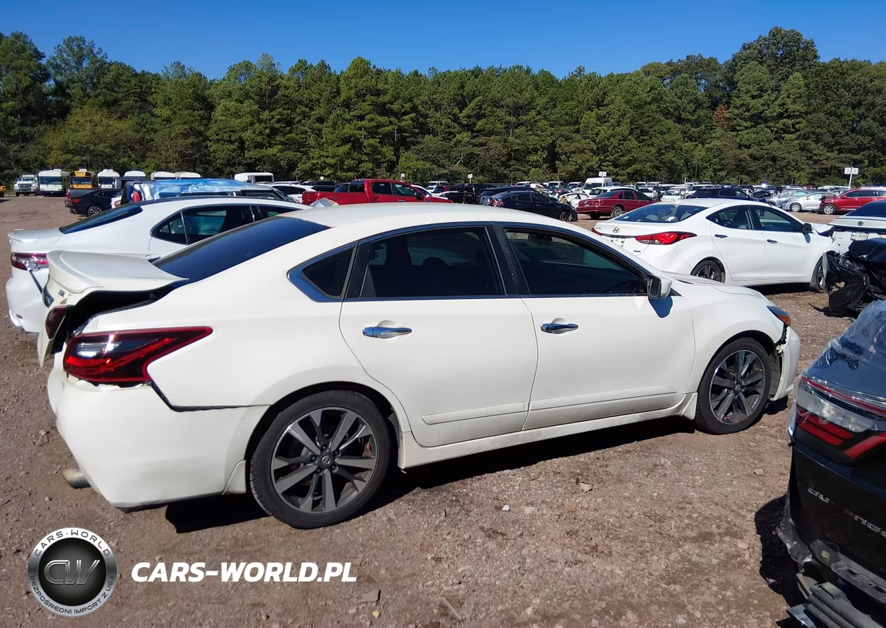 2017 Nissan Altima 2.5 Sr VIN:1N4AL3AP3HC125924 - 14