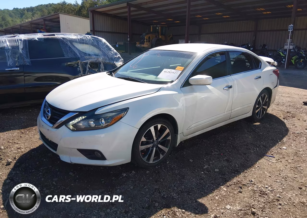 2017 Nissan Altima 2.5 Sr VIN:1N4AL3AP3HC125924 - 2