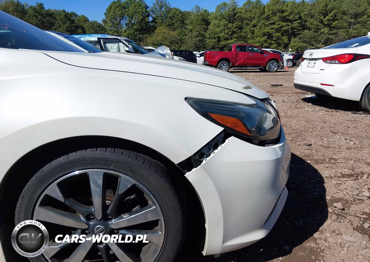 2017 Nissan Altima 2.5 Sr VIN:1N4AL3AP3HC125924 - 6