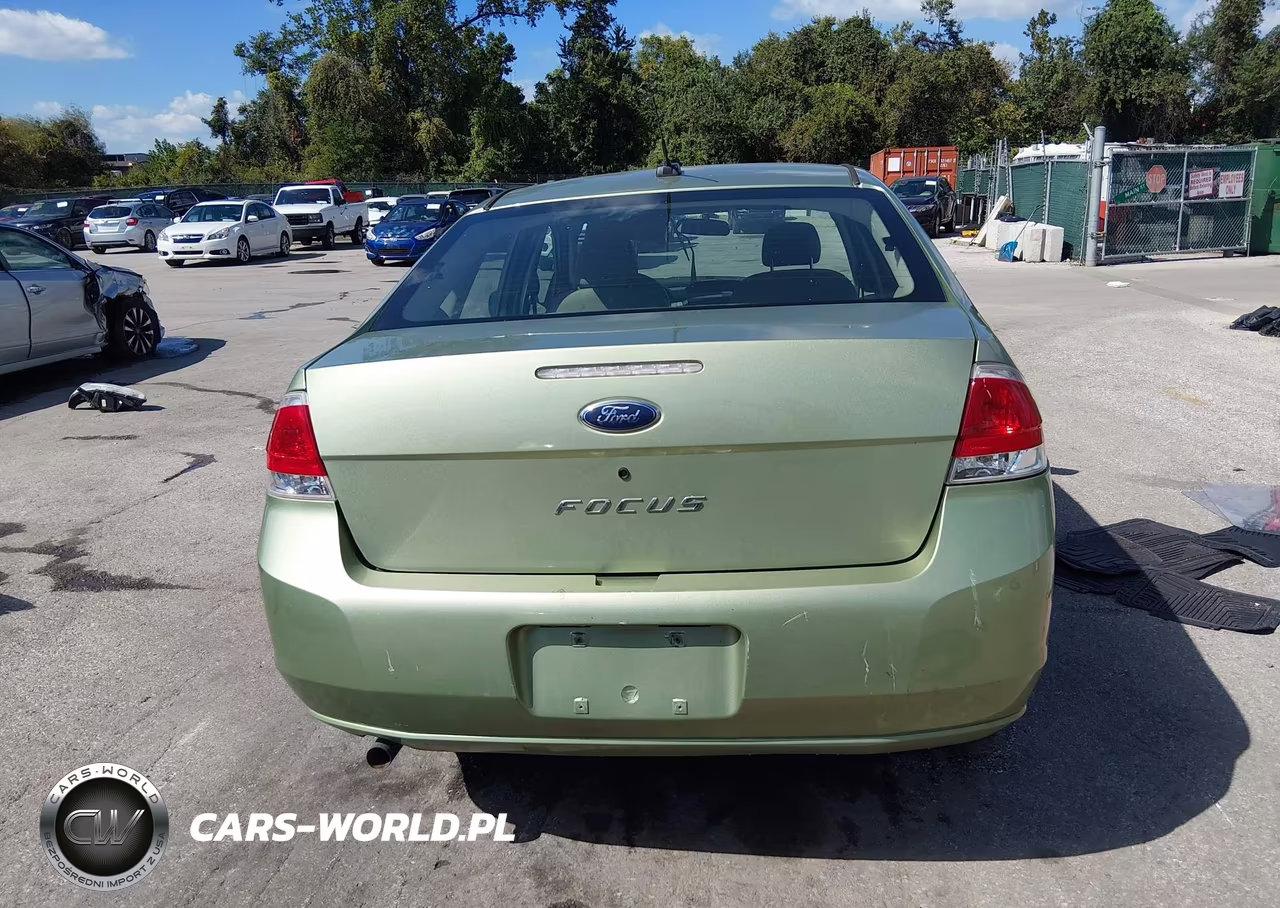 2008 Ford Focus S VIN:1FAHP34N88W254799 - 16