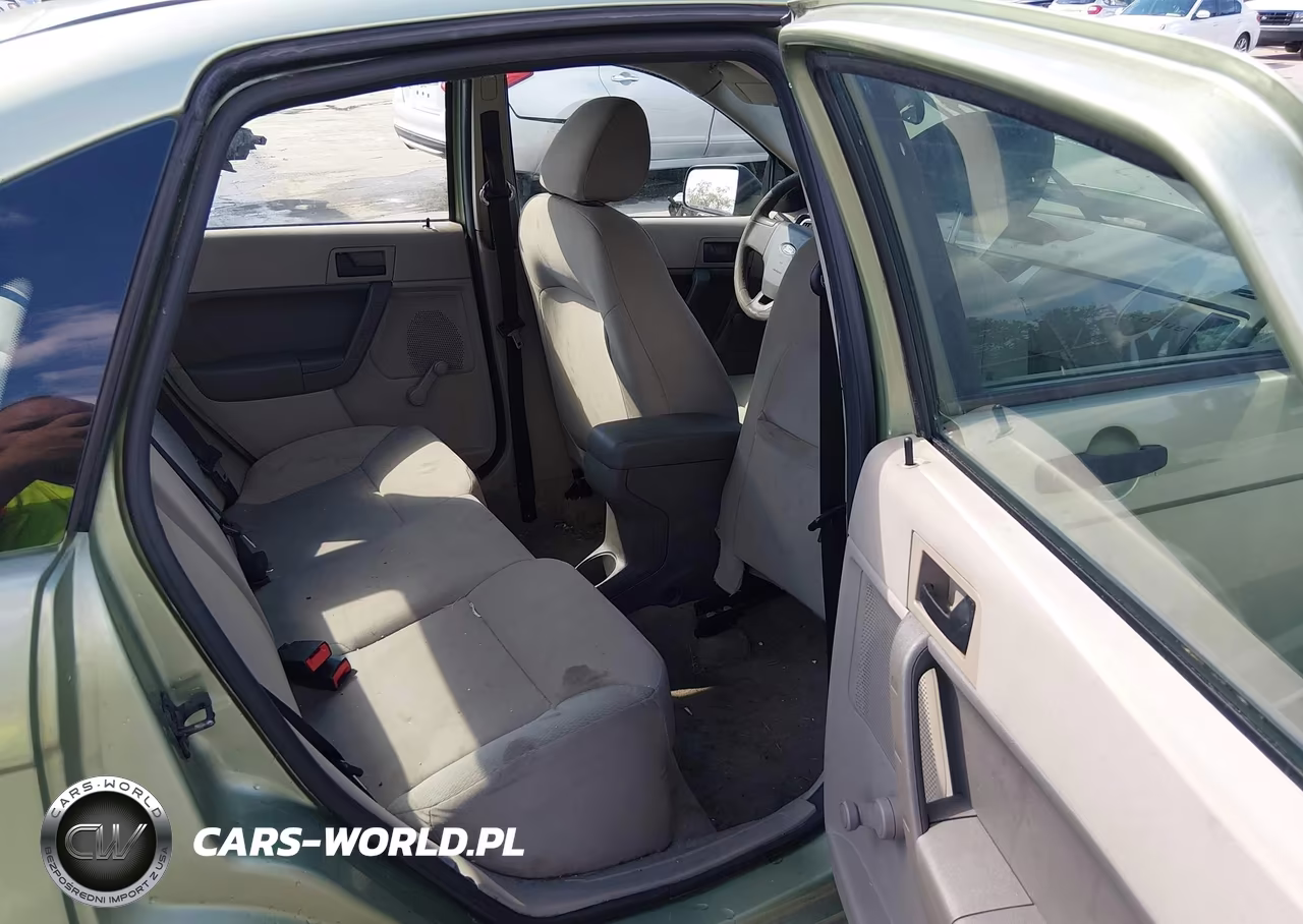 2008 Ford Focus S VIN:1FAHP34N88W254799 - 8