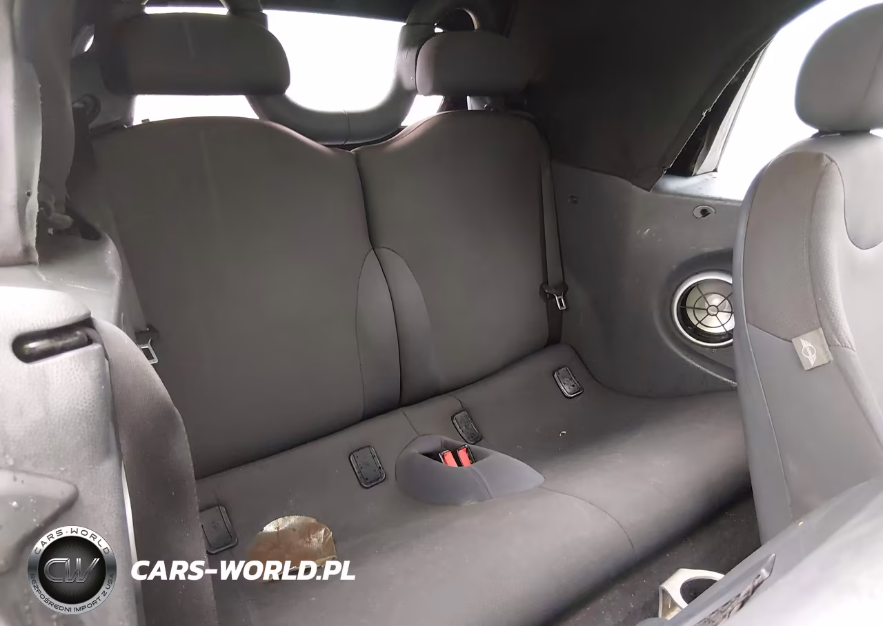 2005 Mini Cooper VIN:WMWRF33425TF62185 - 8