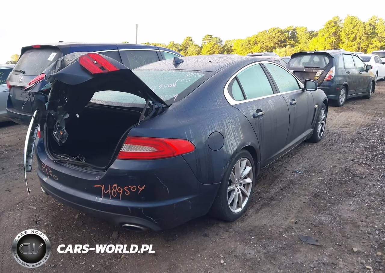 2013 Jaguar Xf I4 T VIN:SAJWA0ES5DPS93829 - 4