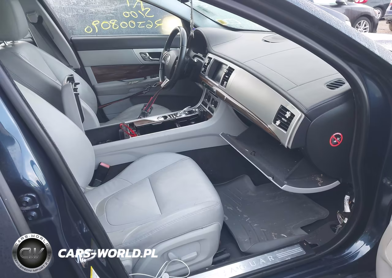 2013 Jaguar Xf I4 T VIN:SAJWA0ES5DPS93829 - 5