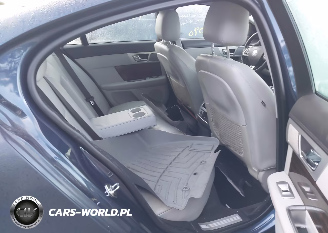 2013 Jaguar Xf I4 T VIN:SAJWA0ES5DPS93829 - 8