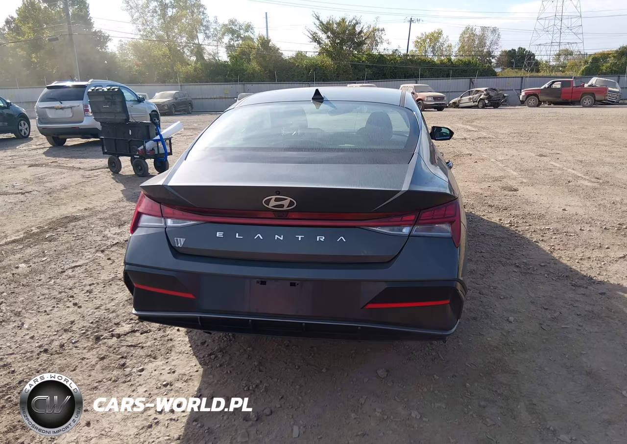 2025 Hyundai Elantra Sel Convenience VIN:KMHLS4DG4SU989269 - 16
