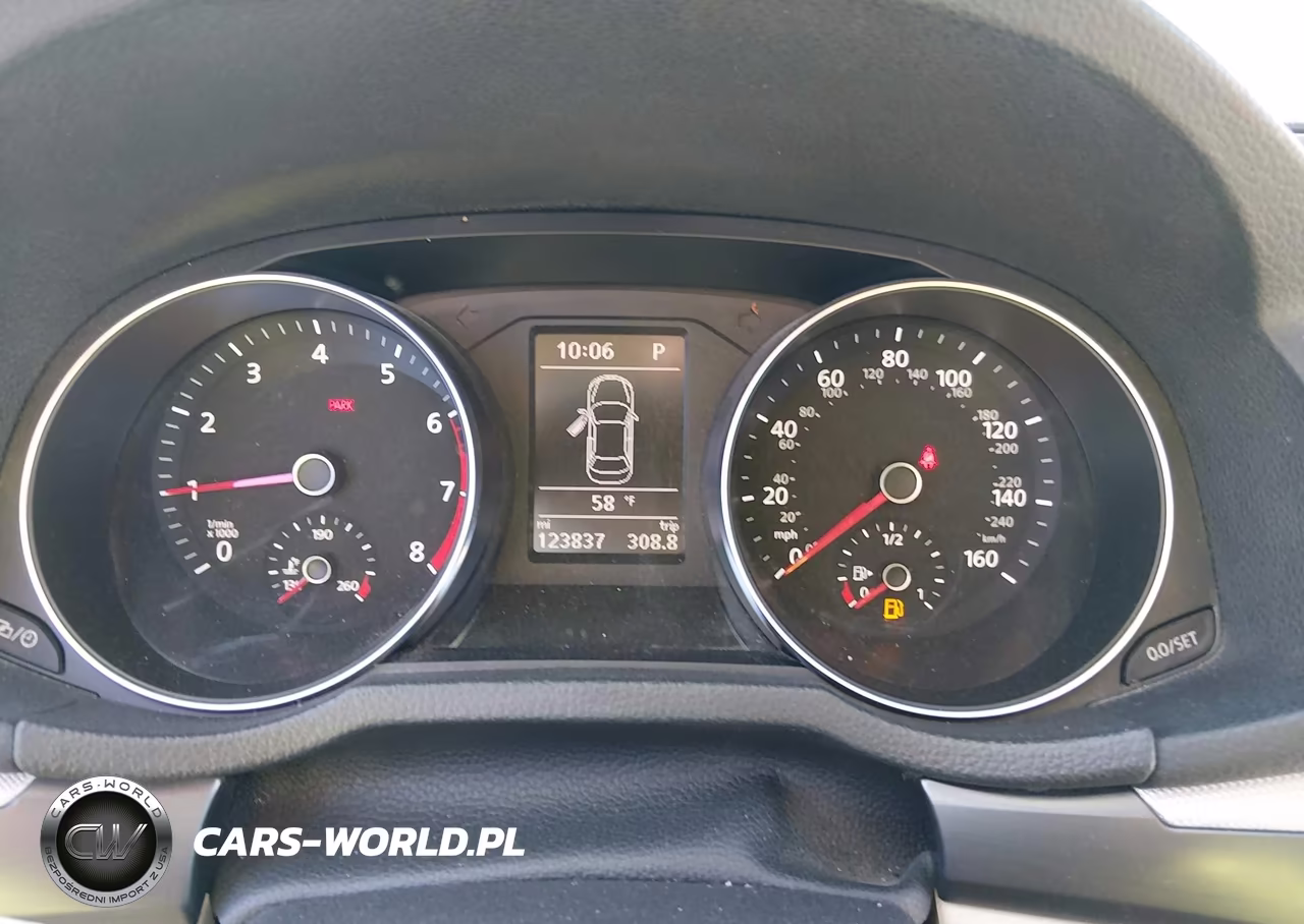 2017 Volkswagen Passat 1.8T R-Line VIN:1VWDT7A38HC044815 - 7