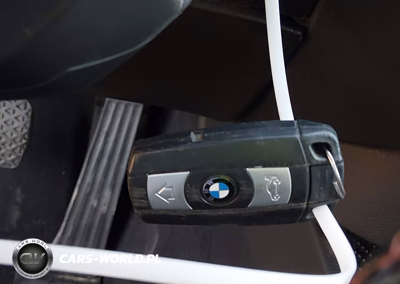2007 BMW M6 VIN:WBSEK93547CS32744 - 11