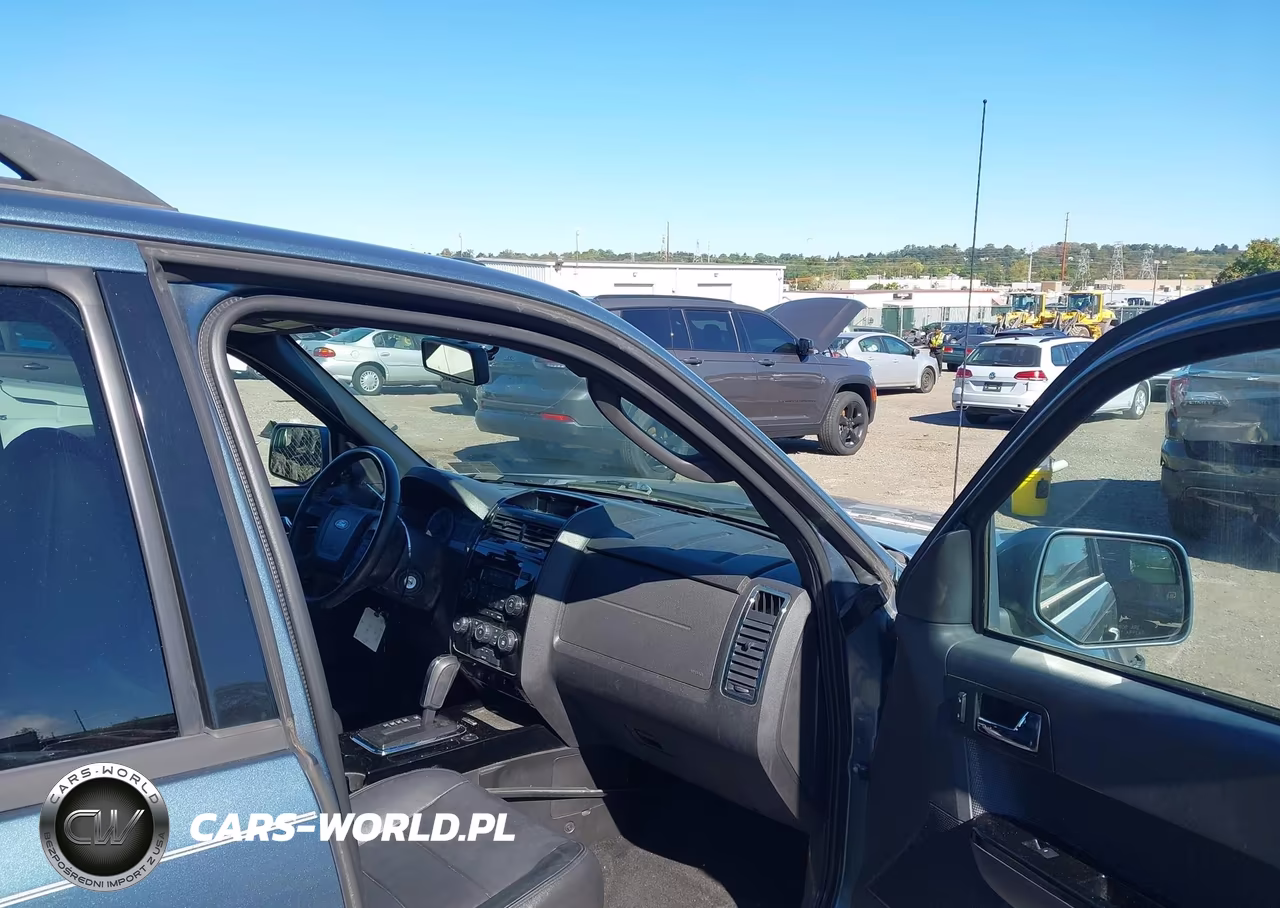 2010 Ford Escape Limited VIN:1FMCU9EG4AKD25442 - 5