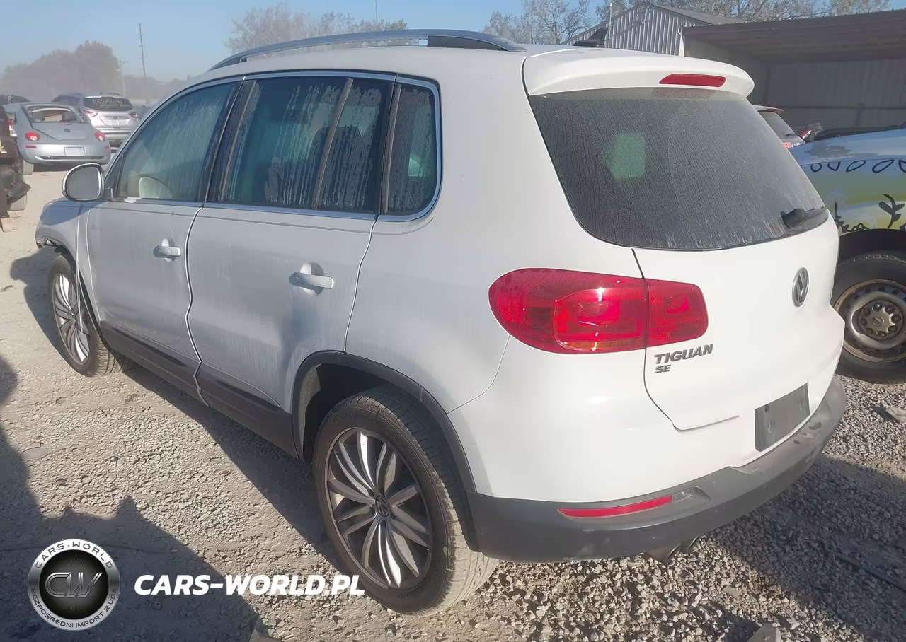 2016 Volkswagen Tiguan Se VIN:WVGBV7AX9GW560228 - 3