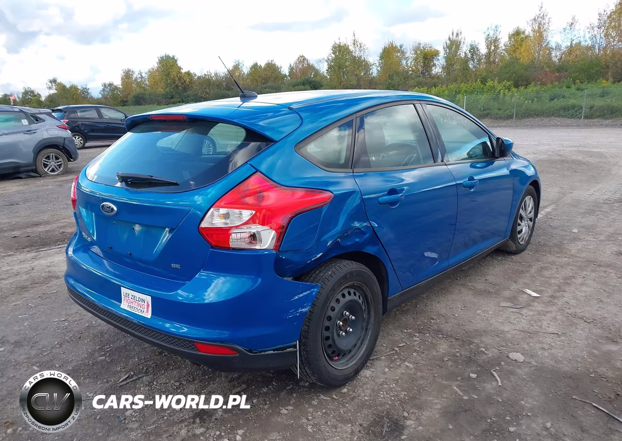 2012 Ford Focus Se VIN:1FAHP3K24CL119242 - 4
