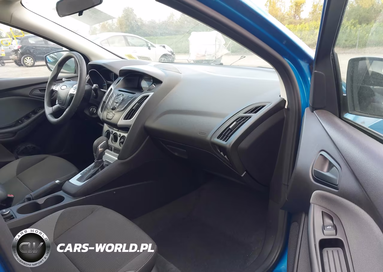2012 Ford Focus Se VIN:1FAHP3K24CL119242 - 5
