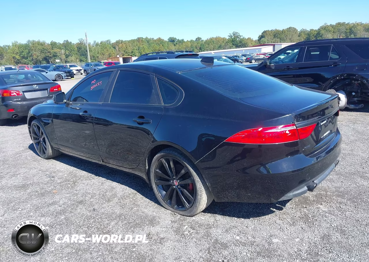 2016 Jaguar Xf 35T Premium VIN:SAJBD4BV4GCY09217 - 3