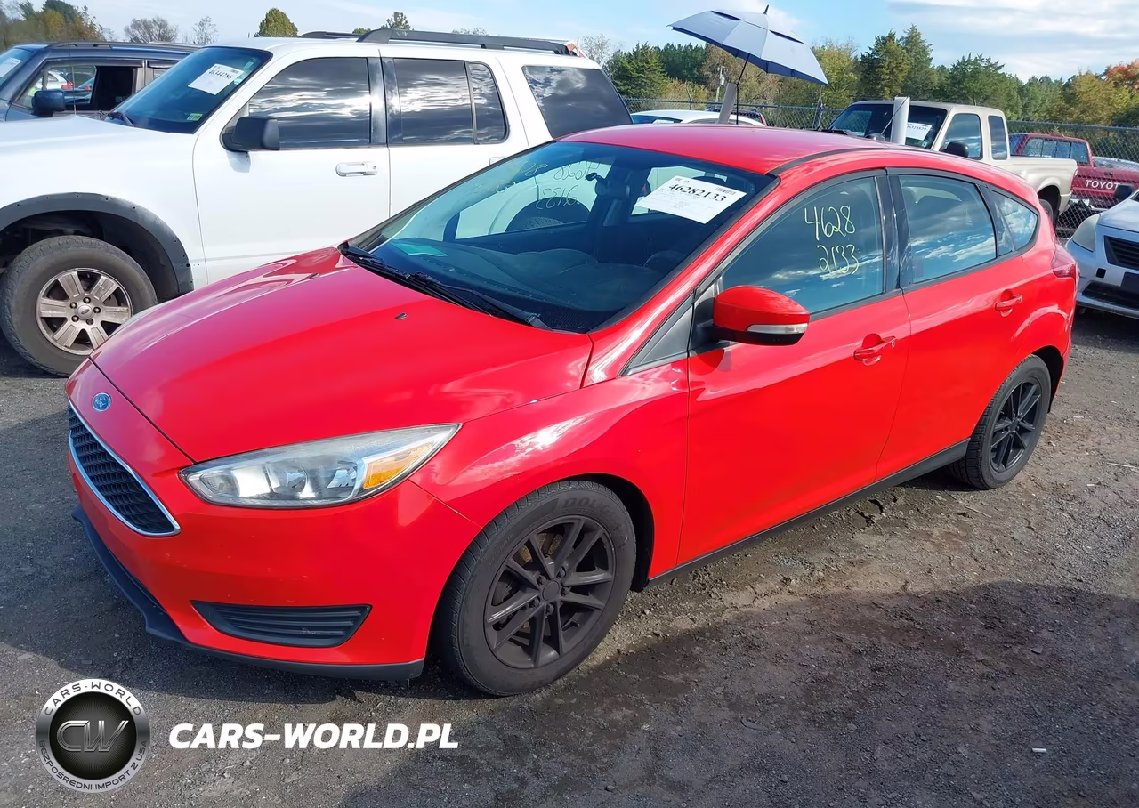 2015 Ford Focus Se VIN:1FADP3K2XFL350794 - 2