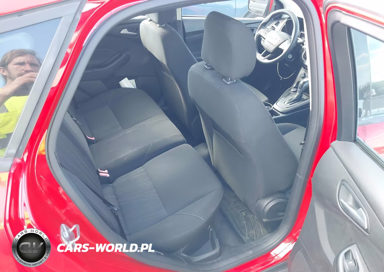 2015 Ford Focus Se VIN:1FADP3K2XFL350794 - 8