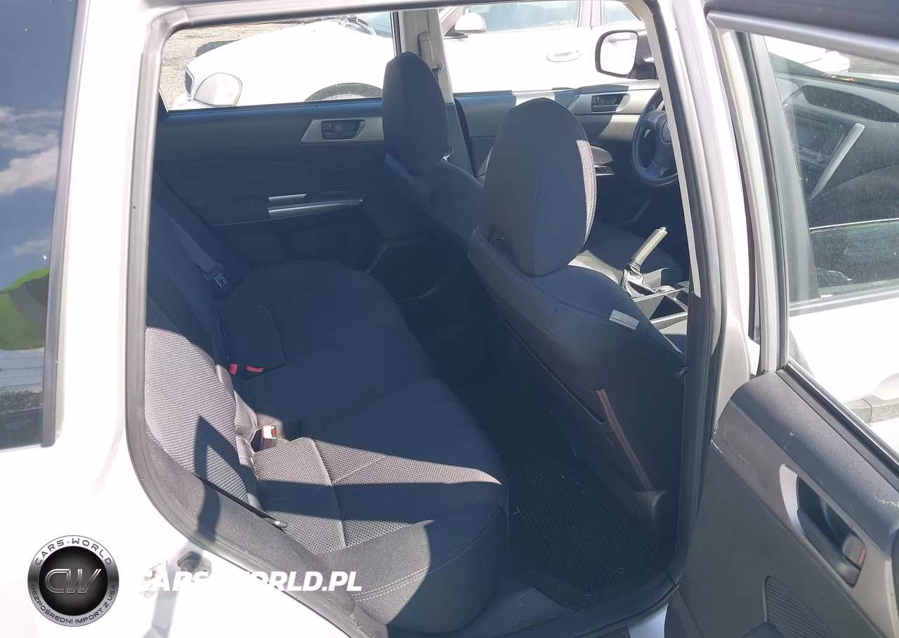 2011 Subaru Forester 2.5X VIN:JF2SHABC6BG744163 - 8