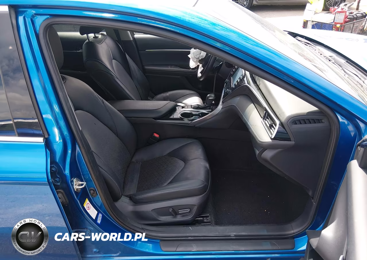2018 Toyota Camry Xse VIN:4T1B61HK0JU119935 - 5