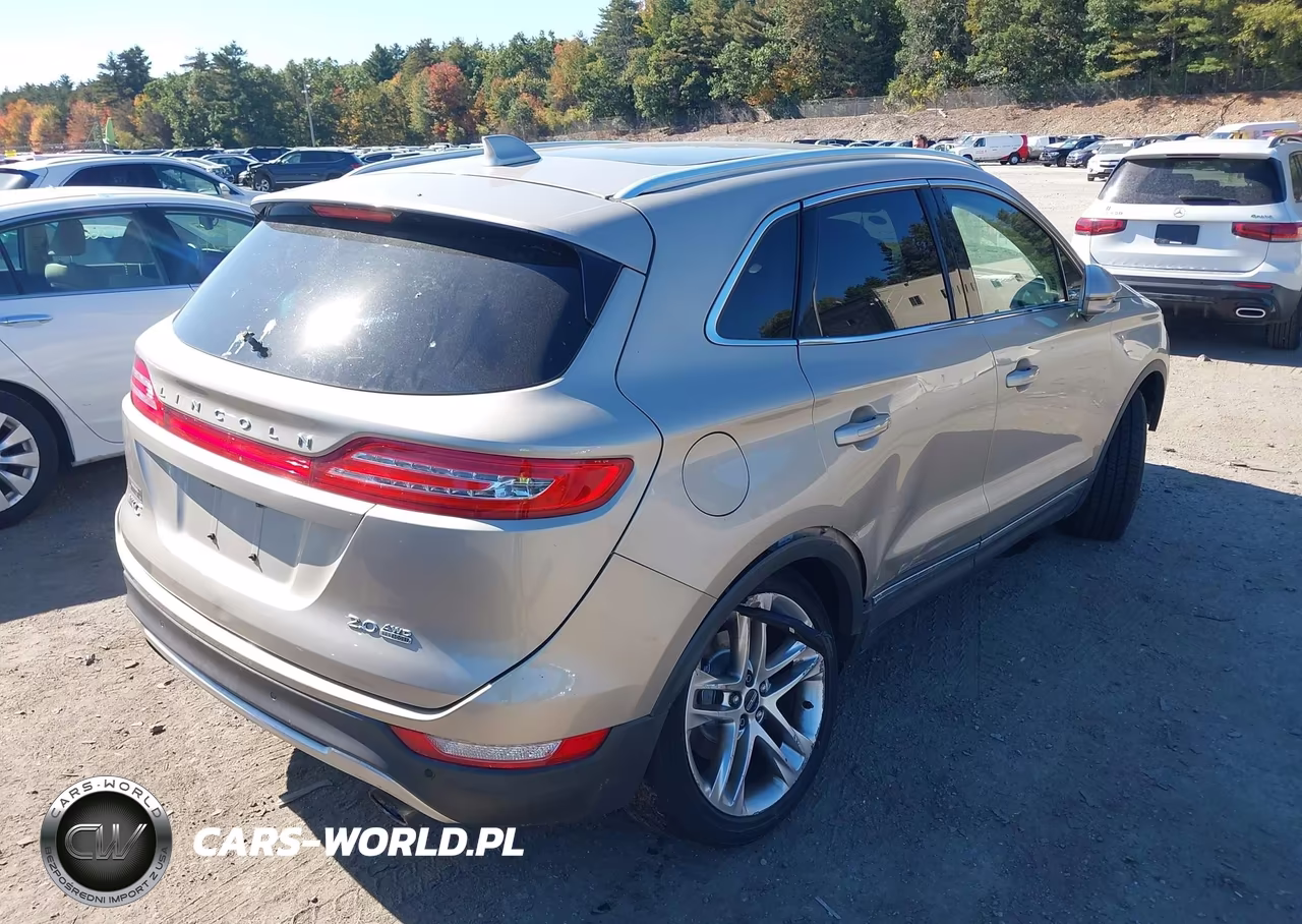 2015 Lincoln Mkc VIN:5LMCJ2A98FUJ44750 - 4