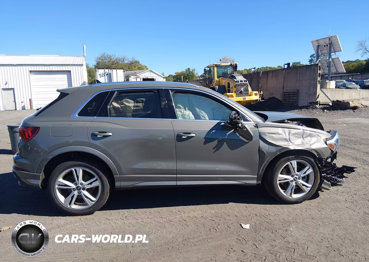 2022 Audi Q3 Premium Plus 45 Tfsi S Line Quattro Tiptronic VIN:WA1EEDF30N1017862 - 13