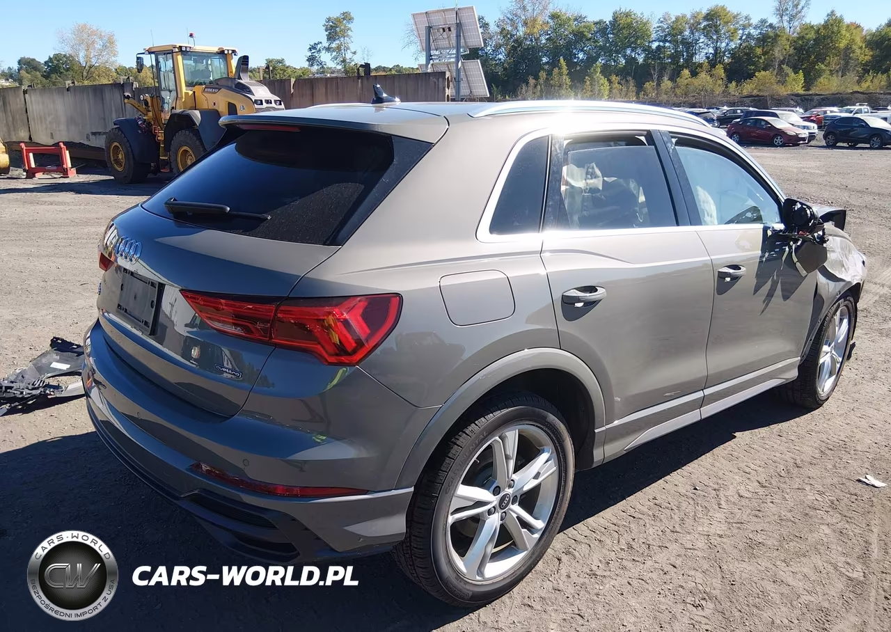 2022 Audi Q3 Premium Plus 45 Tfsi S Line Quattro Tiptronic VIN:WA1EEDF30N1017862 - 4