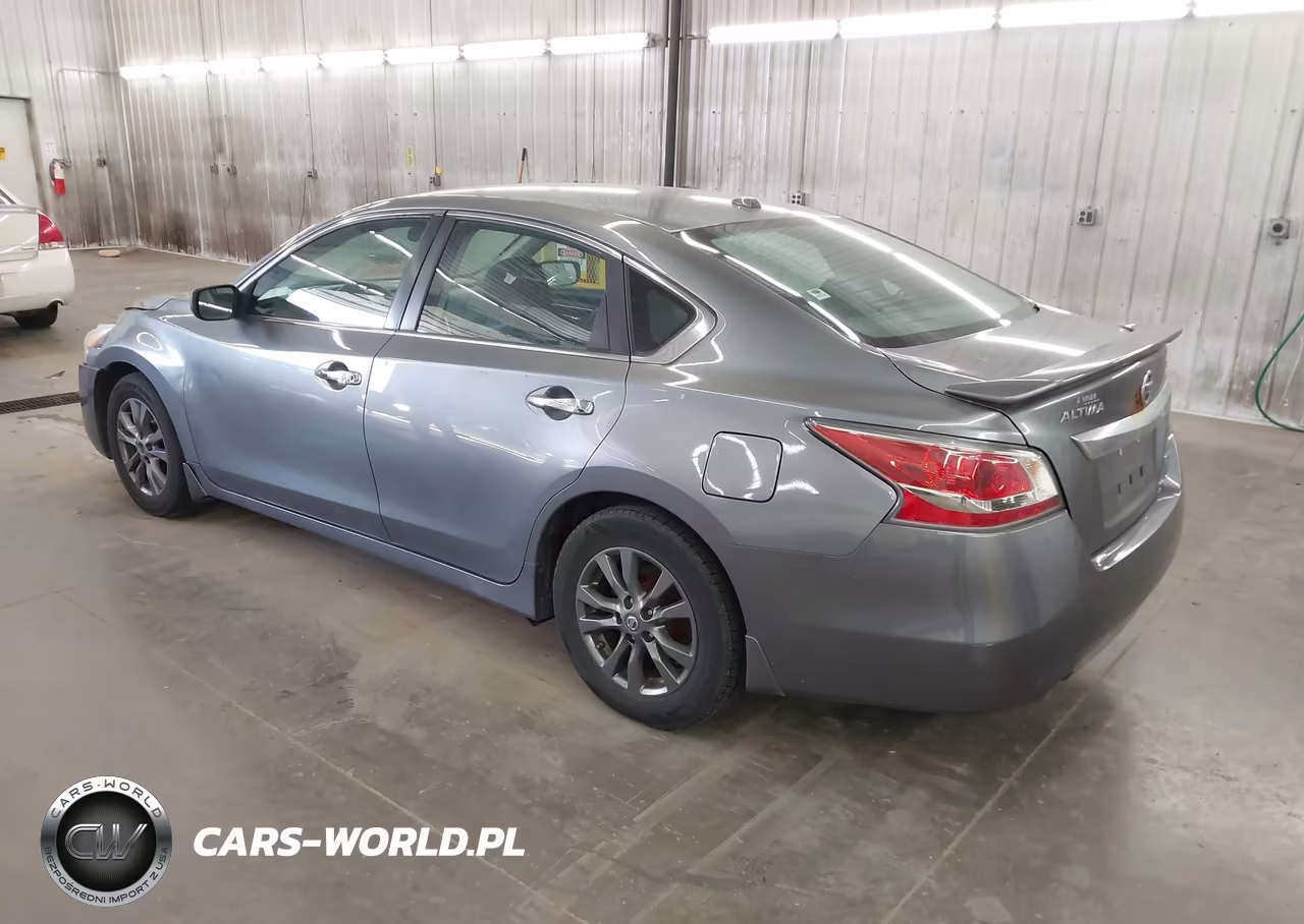 2015 Nissan Altima 2.5 S VIN:1N4AL3AP0FC457901 - 3