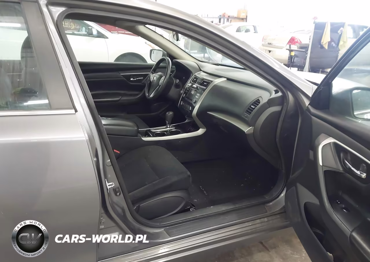 2015 Nissan Altima 2.5 S VIN:1N4AL3AP0FC457901 - 5